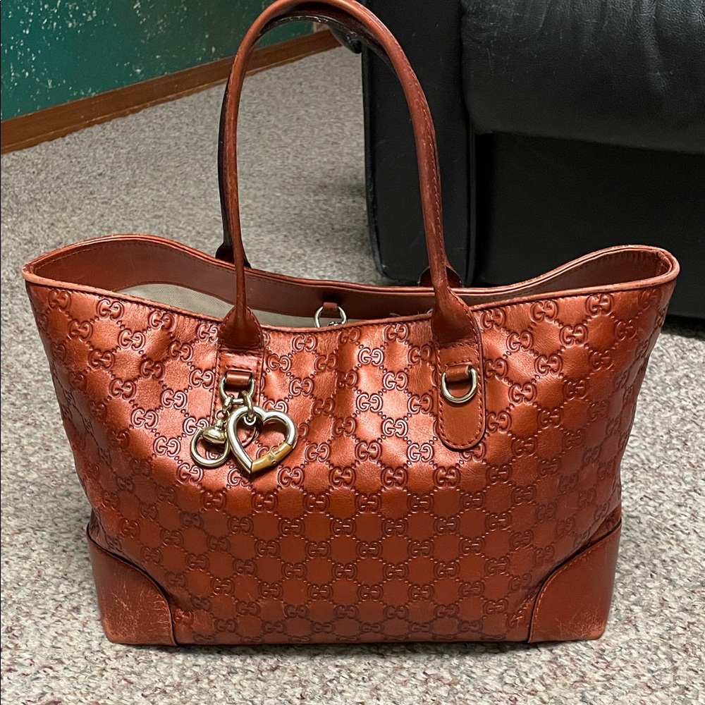 Gucci red GG logo with gold horsebit and gold bamboo heart charms Leather Tote